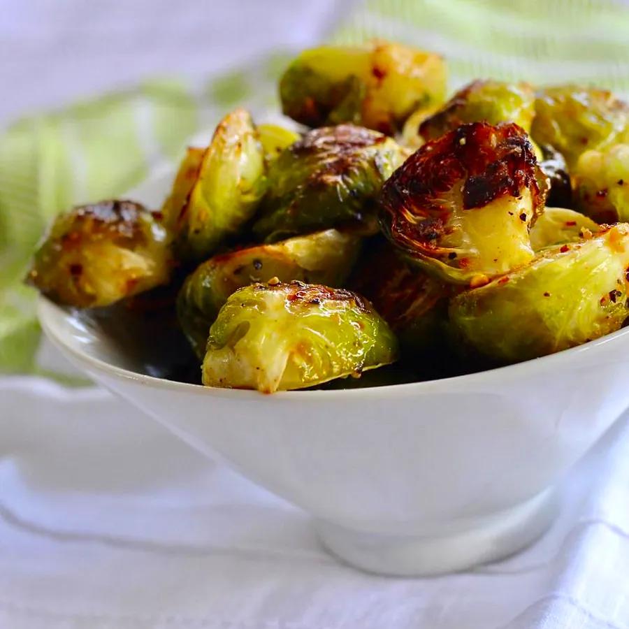 Sriracha Honey Roasted Brussels Sprouts