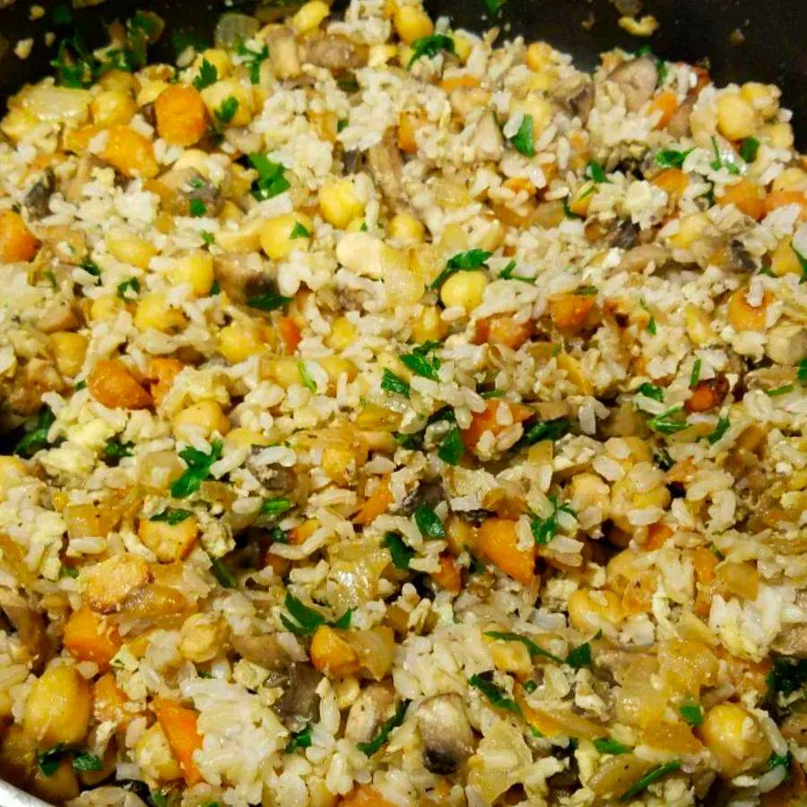 Homestyle Brown Rice Pilaf