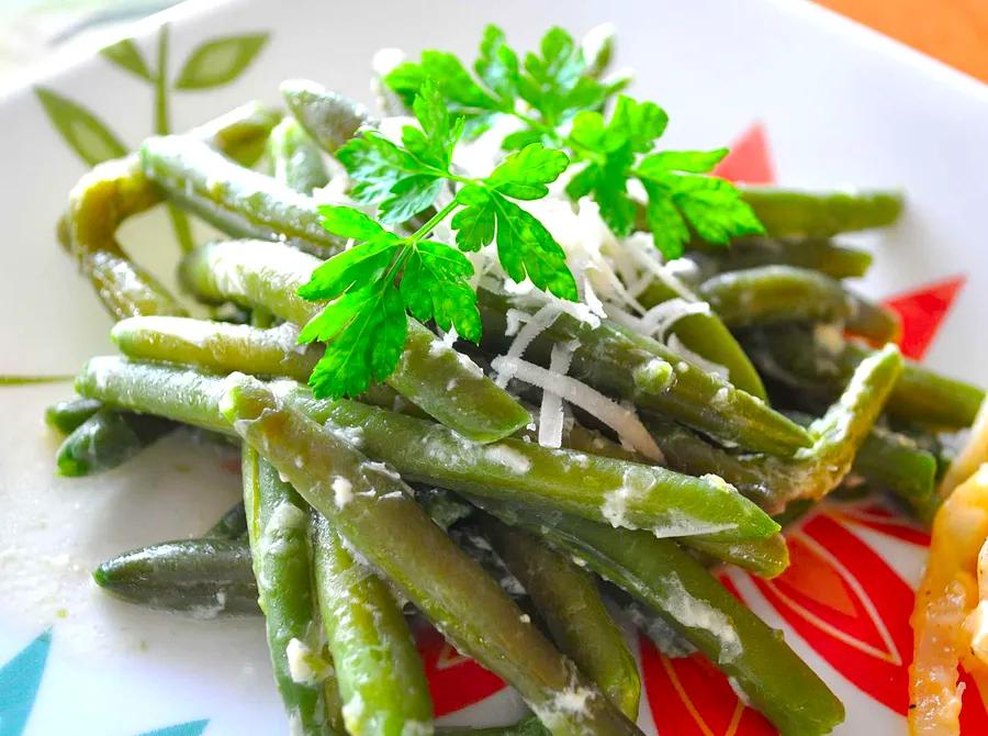 Parmesan Creamed Green Beans