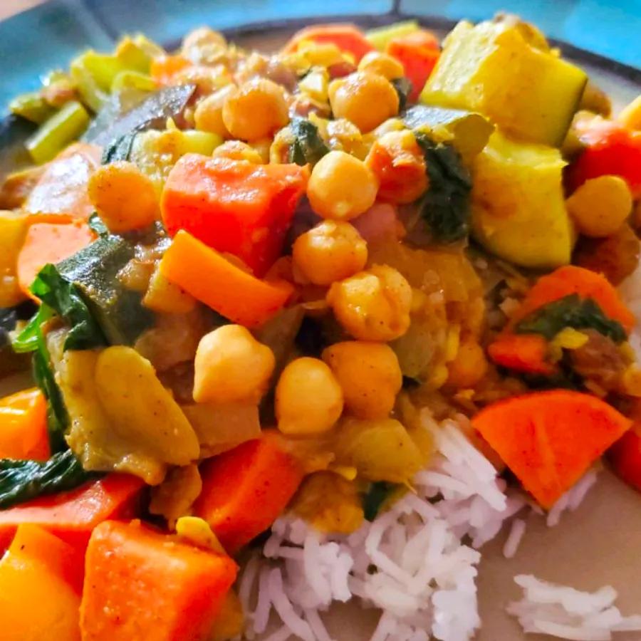 Marrakesh-Inspired Vegetable Curry