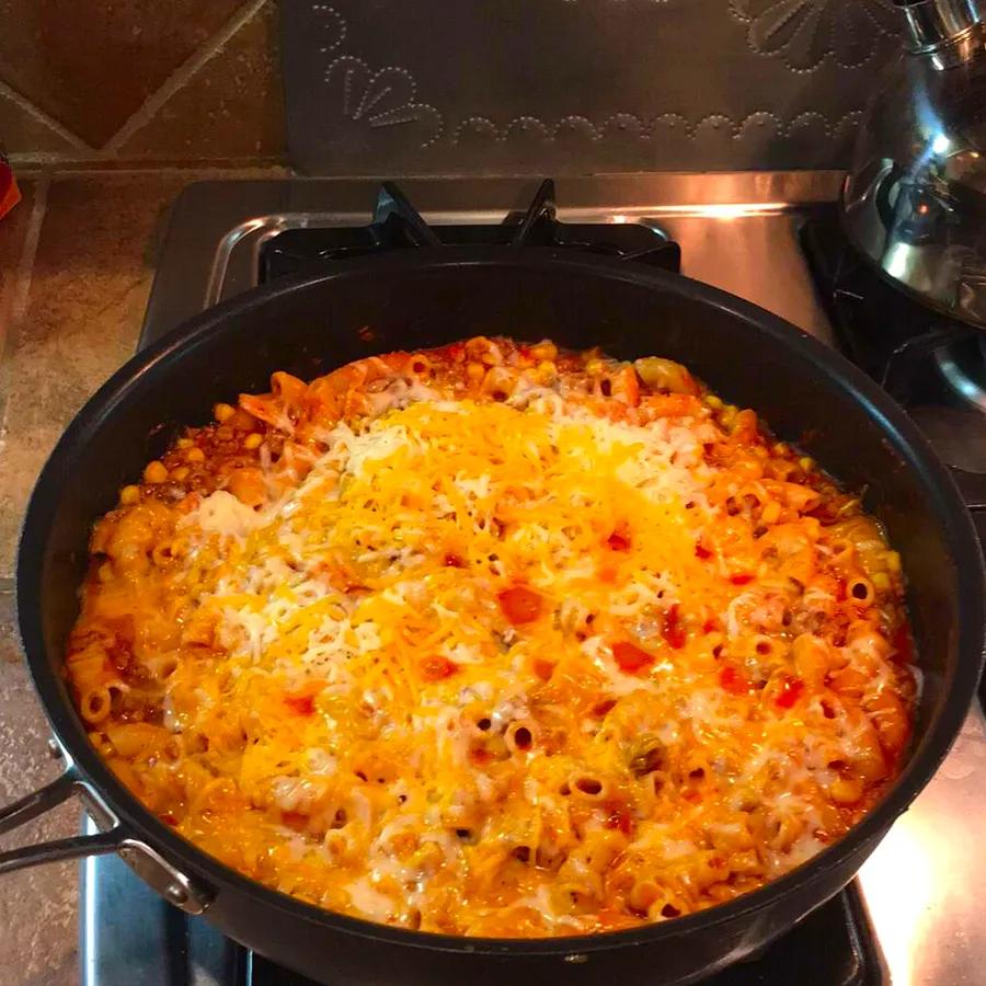 Hamburger and Macaroni Casserole