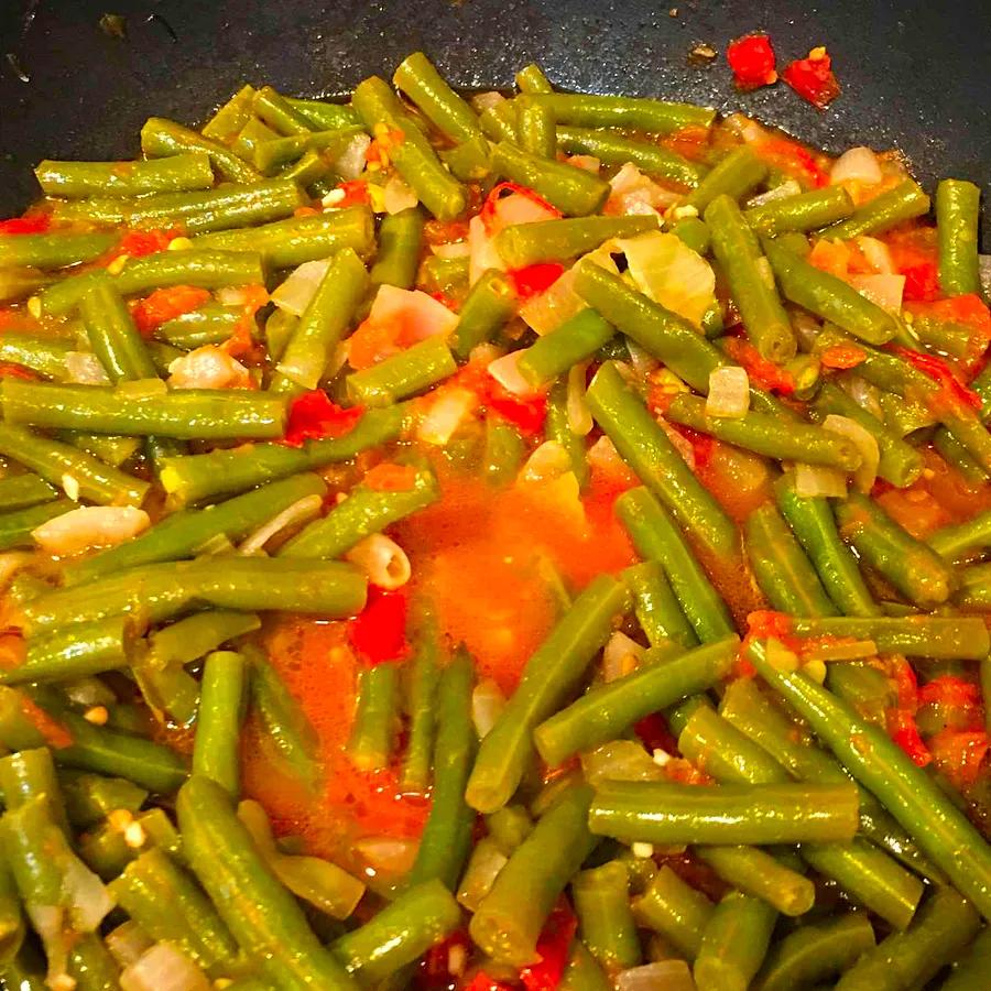 Traditional Greek Green Beans