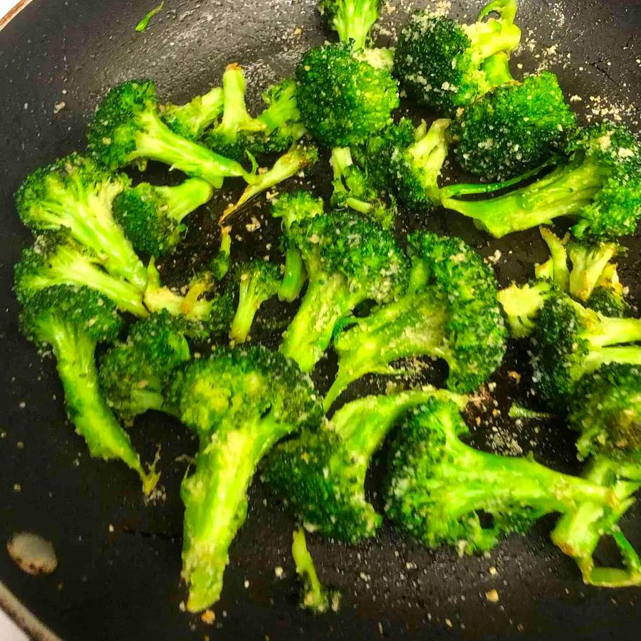 Garlic-Infused Roasted Broccoli with Parmesan Topping