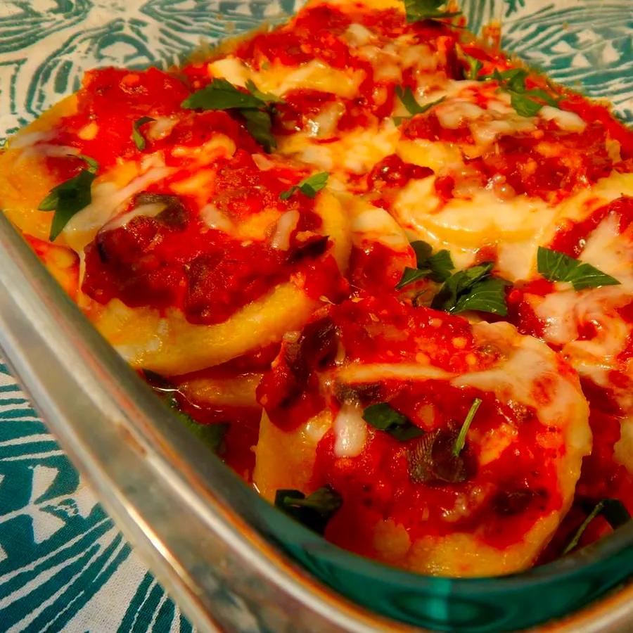 Cheesy Polenta Bake