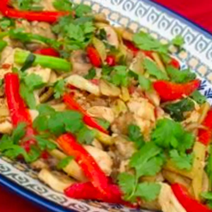 Thai Ginger Chicken (Gai Pad King)