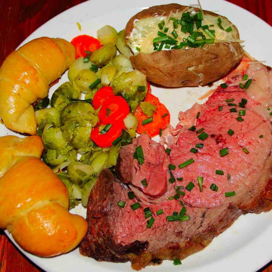 Classic Prime Rib Roast, Restaurant-Style