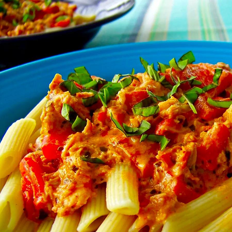 Sun-Dried Tomato Chicken Penne