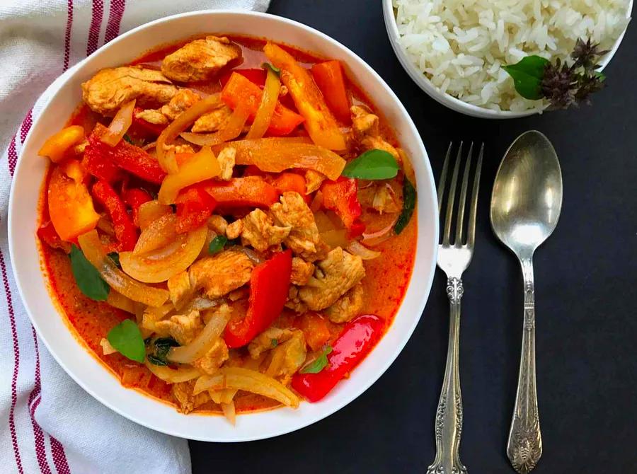 Instant Pot Thai Red Curry Chicken