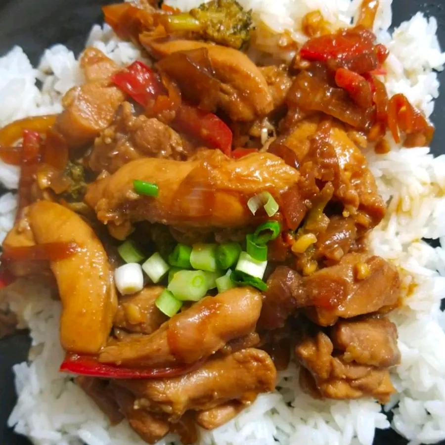 Thai-Inspired Chicken