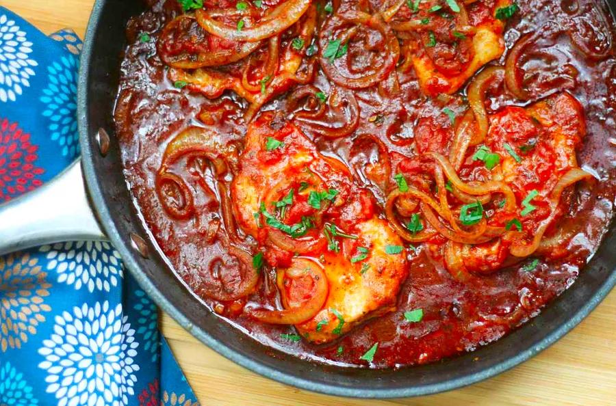 Braised Tomato Pork Loin Chops