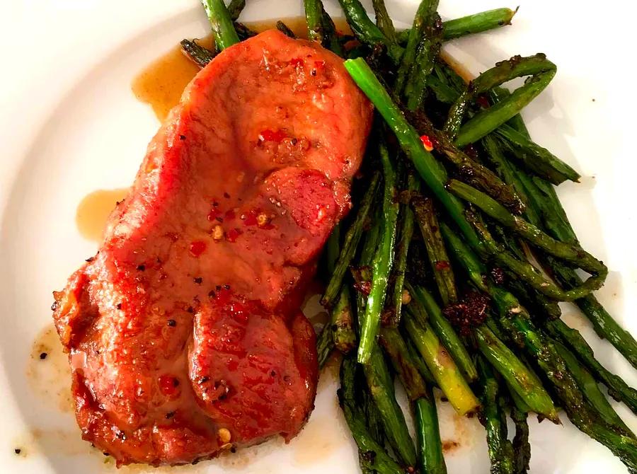 Maple-Glazed Pork Chops