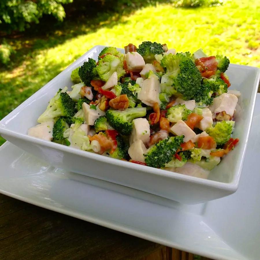 Grilled Chicken and Broccoli Salad