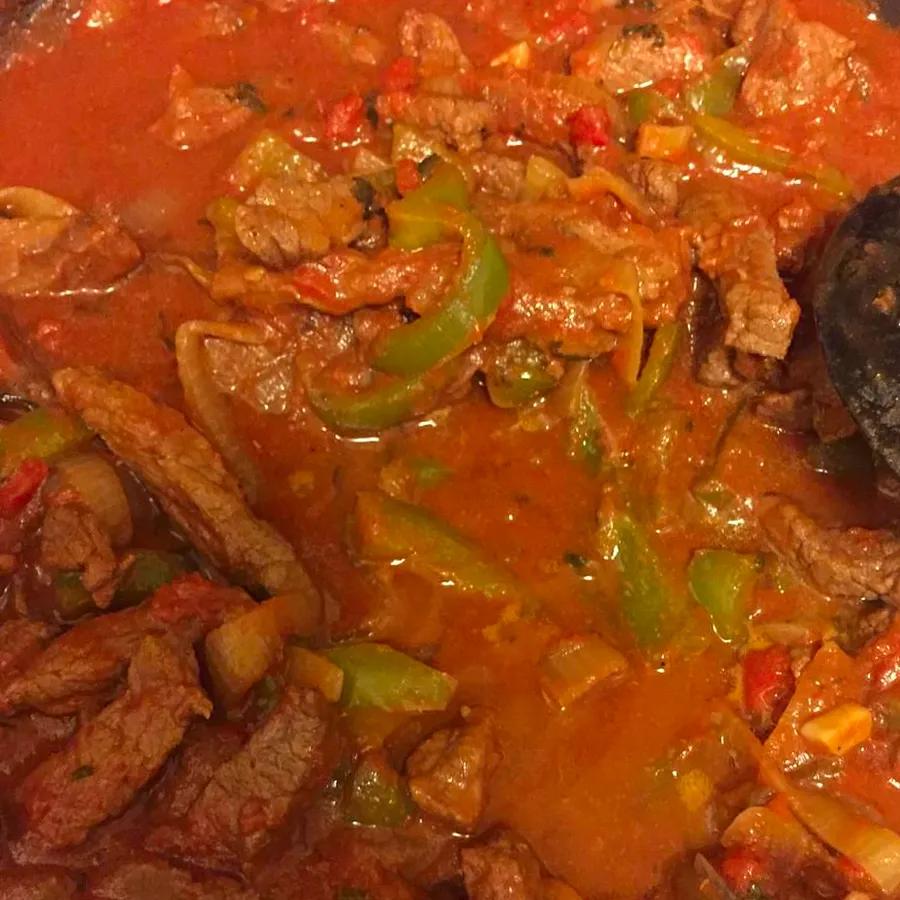 Mom-Mom's Sweet Pepper Steak