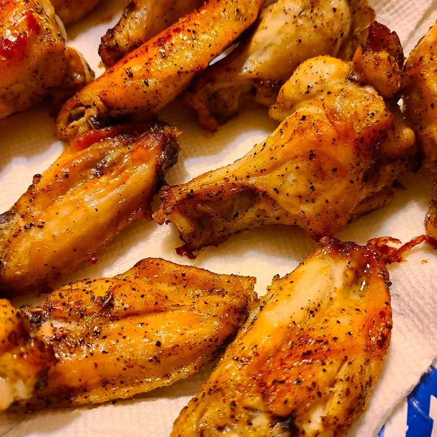 Zesty Lemon Pepper Chicken Wings