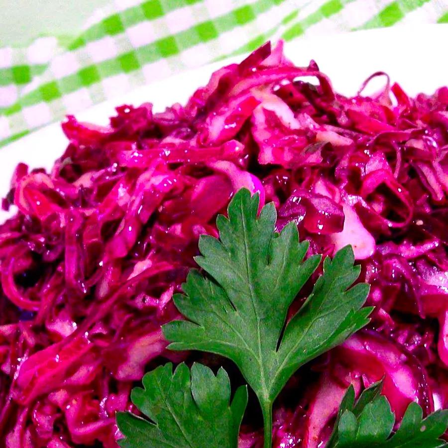 Crispy Red Cabbage Salad