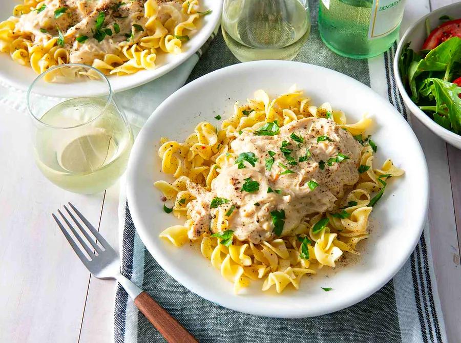 Slow Cooker Chicken Tetrazzini