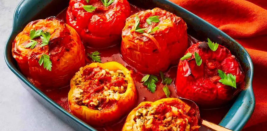 Stuffed Bell Peppers with Beef and Rice