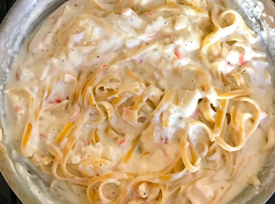 Crab Alfredo Pasta