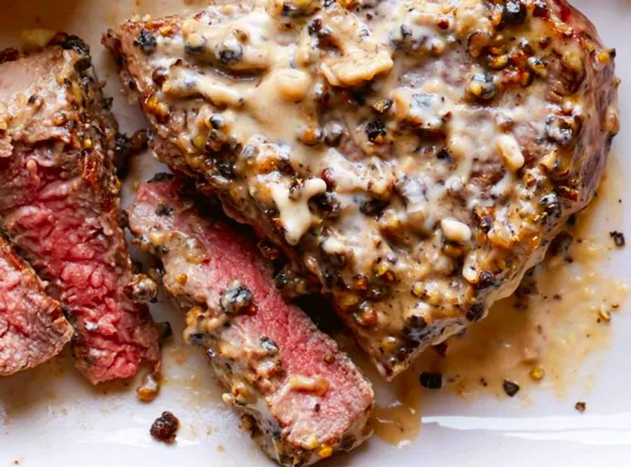 Filet Mignons with a Creamy Peppercorn Sauce