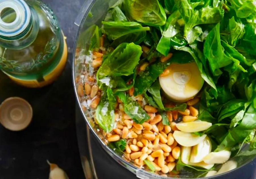25 Must-Have Ingredients for an Italian Pantry