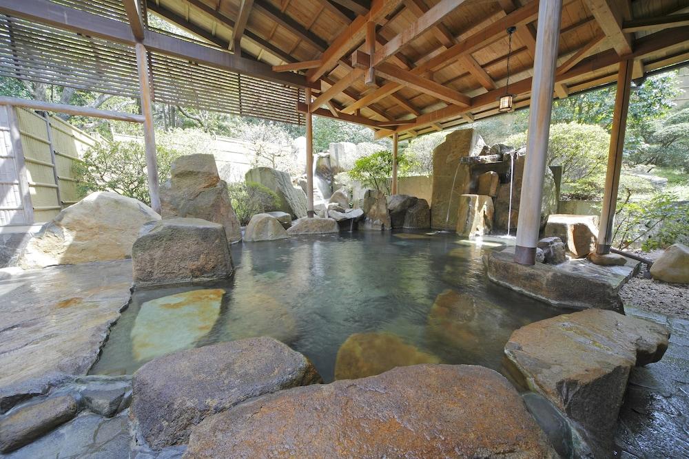 Cover Image for Hotel Gyokusen Shikoku