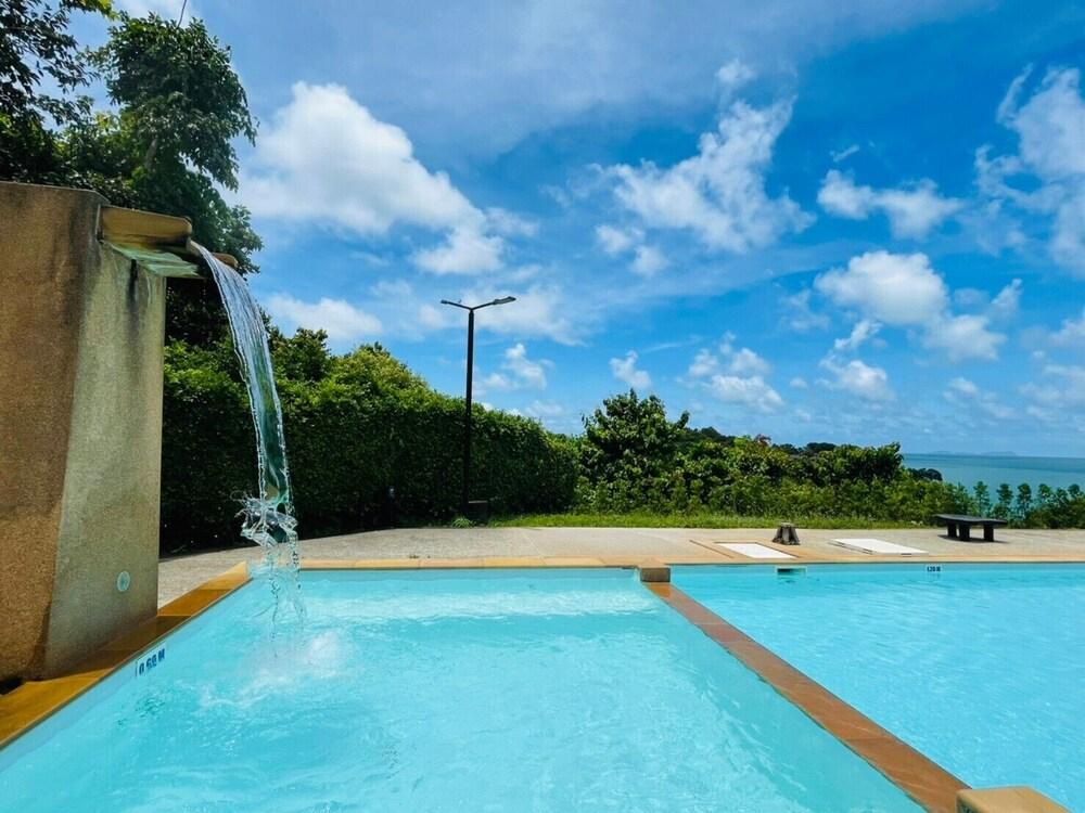 Cover Image for Bakantiang Resort