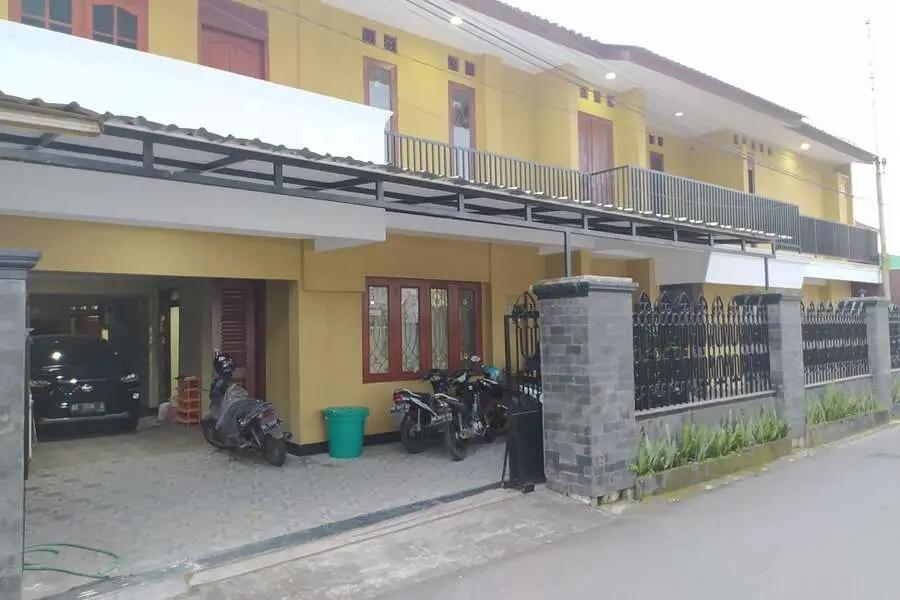 Cover Image for RedDoorz near Prawirotaman Yogyakarta