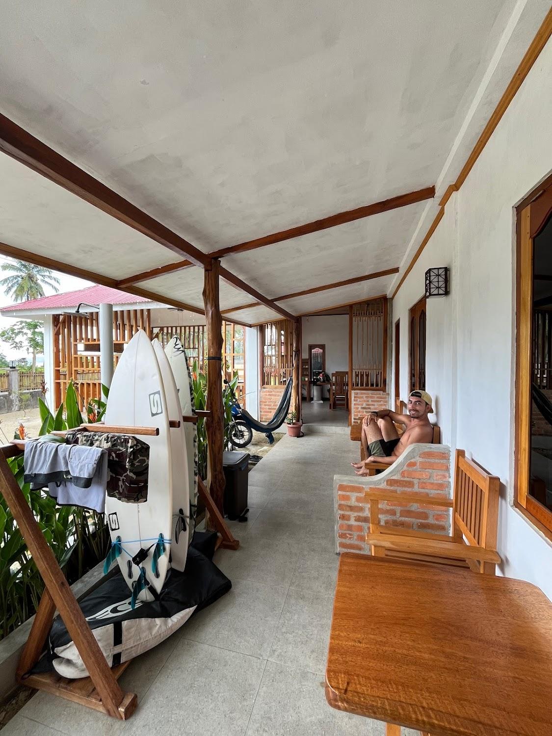 Cover Image for Suzi's Beach House