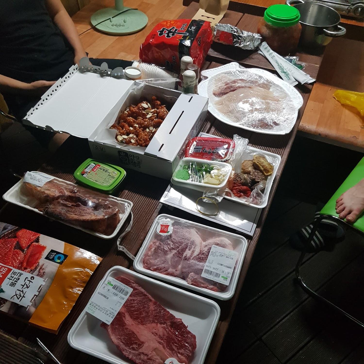 Cover Image for 가시버시펜션