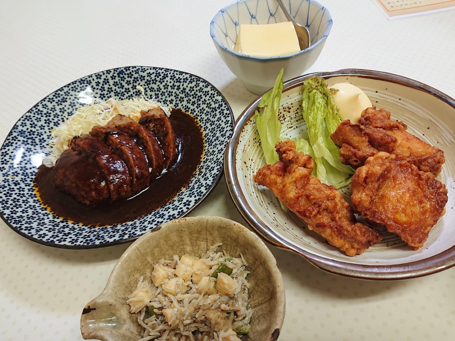 Cover Image for Town Hotel Ishii