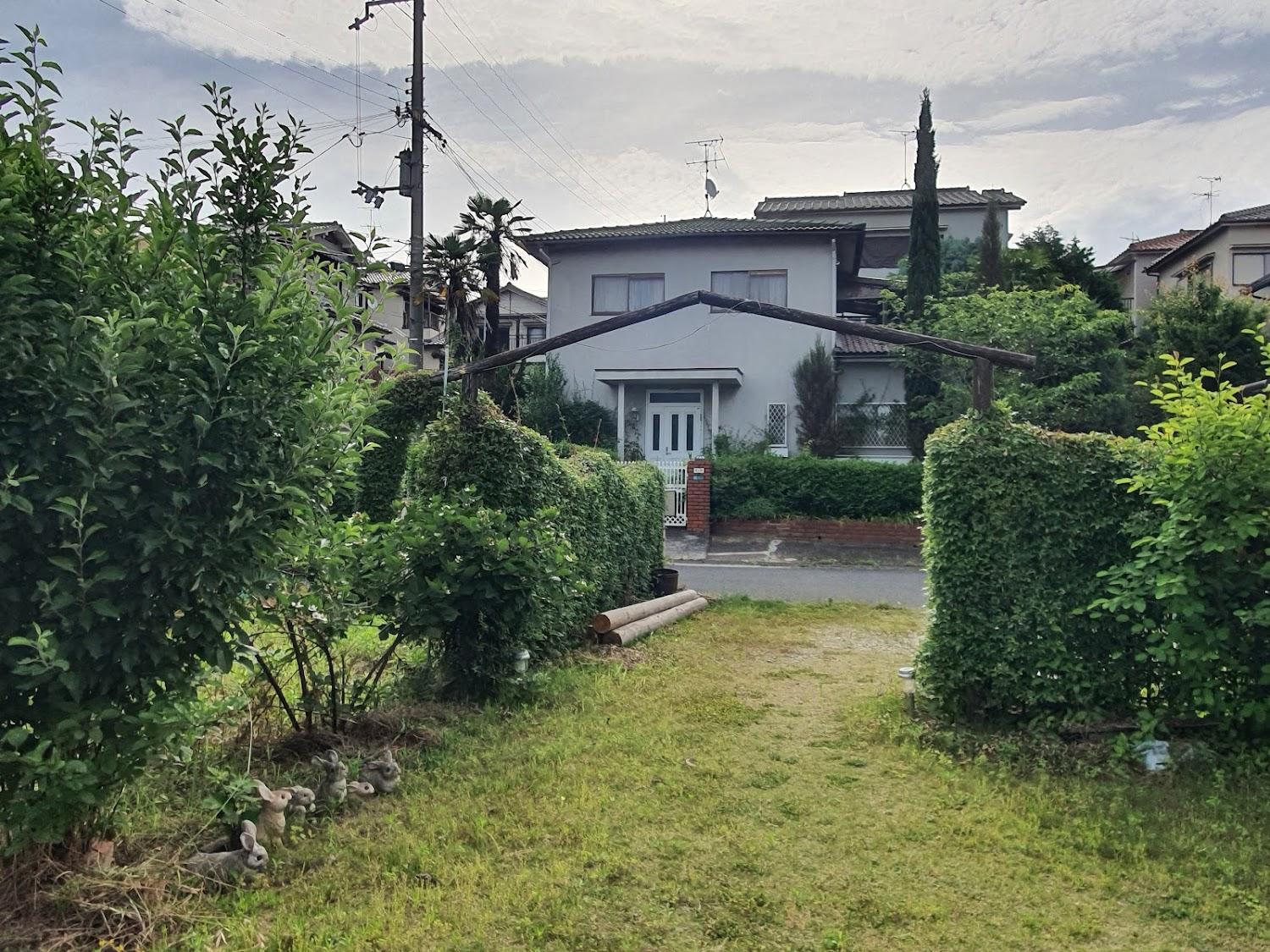 Cover Image for ADD House