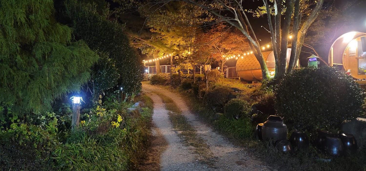 Cover Image for 아름다운산골