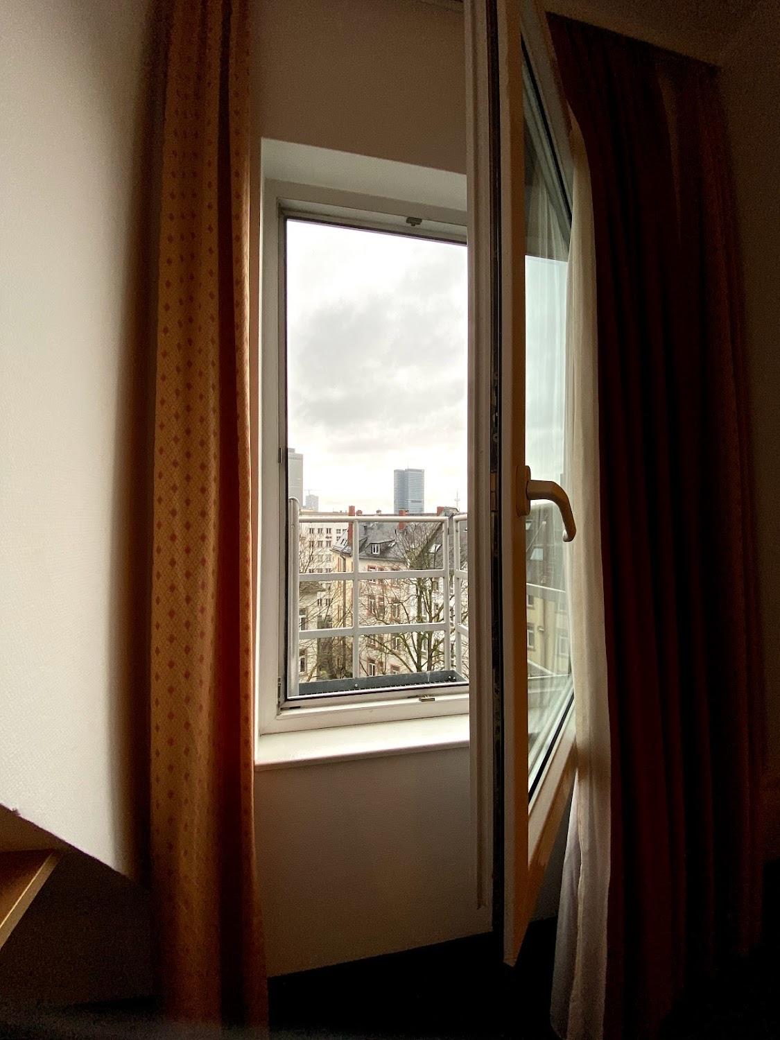 Cover Image for Hotel Plaza Frankfurt
