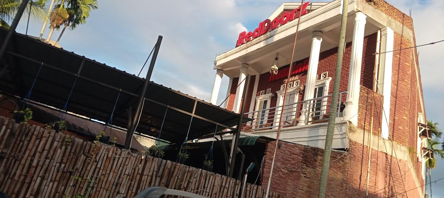 Cover Image for RedDoorz Syariah near Jalan Asahan Pematang Siantar