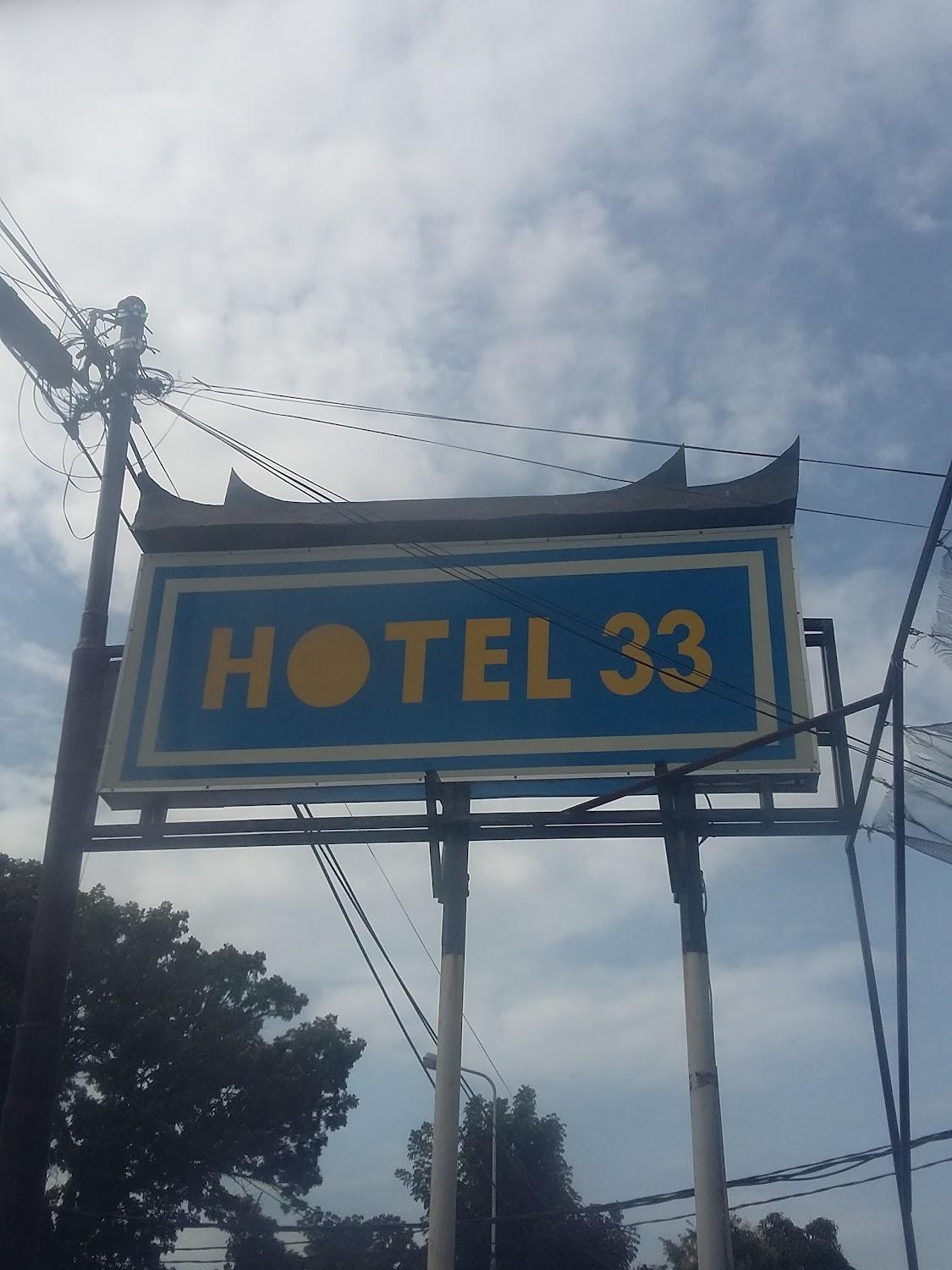 Cover Image for Hotel Tiga Tiga