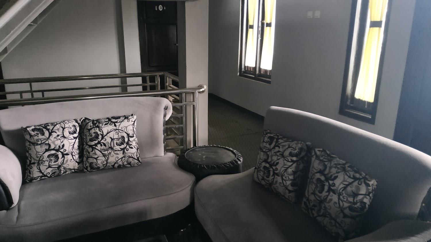 Cover Image for Home Stay Pring Gondani