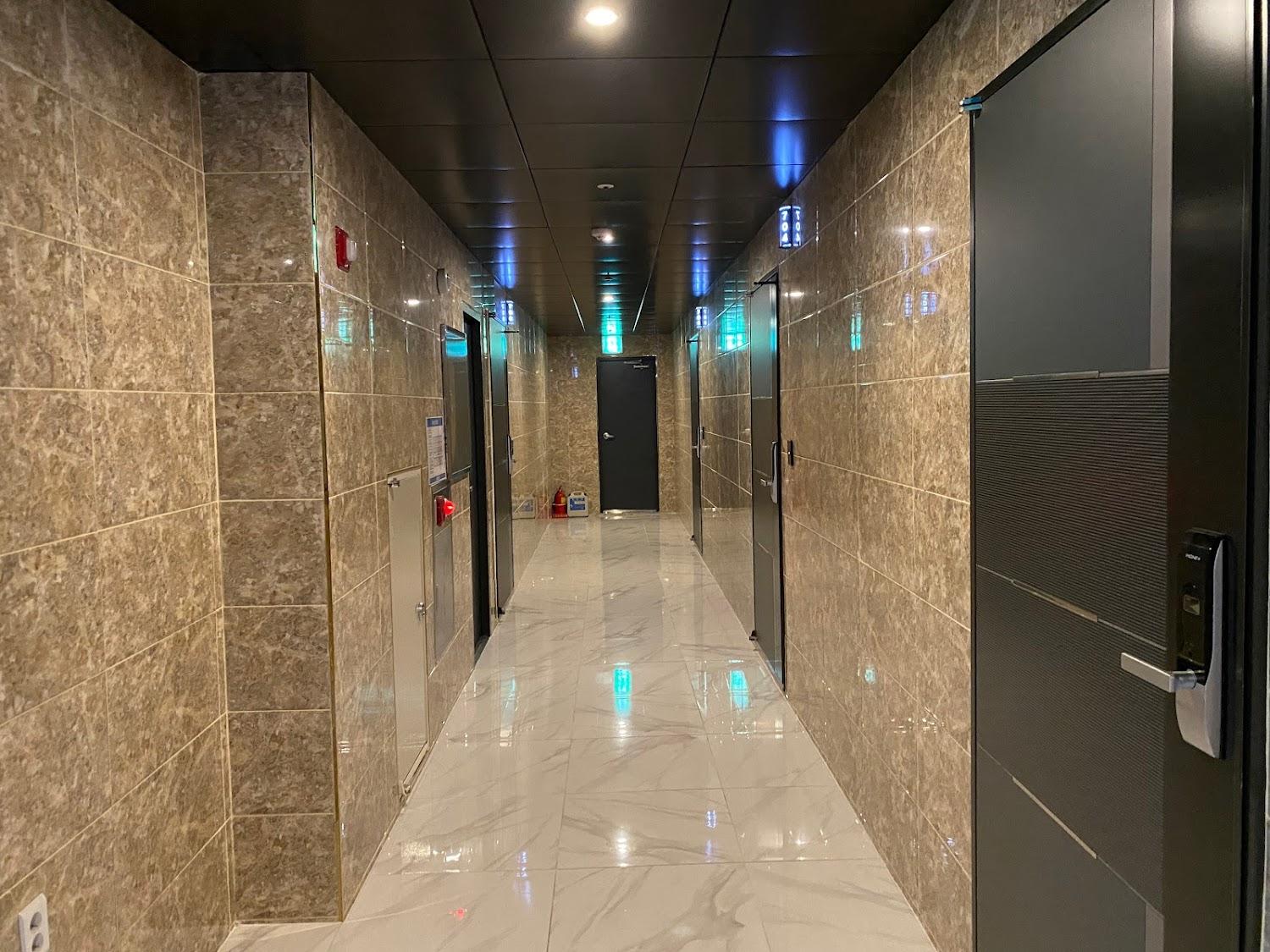 Cover Image for 크림호텔