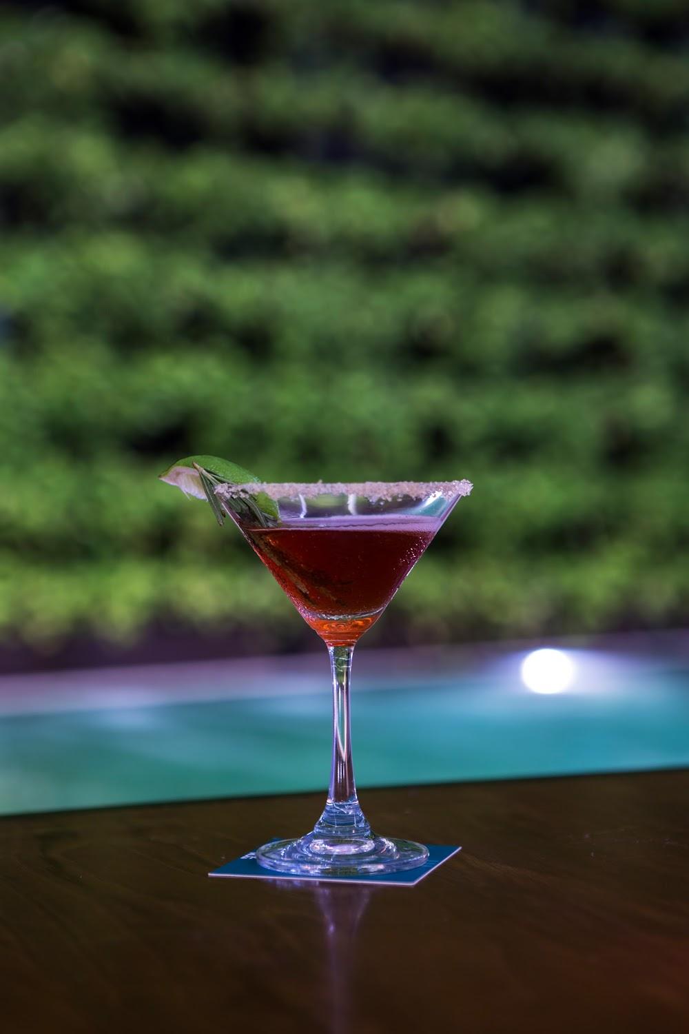 Cover Image for Cross Vibe Chiang Mai Decem Hotel