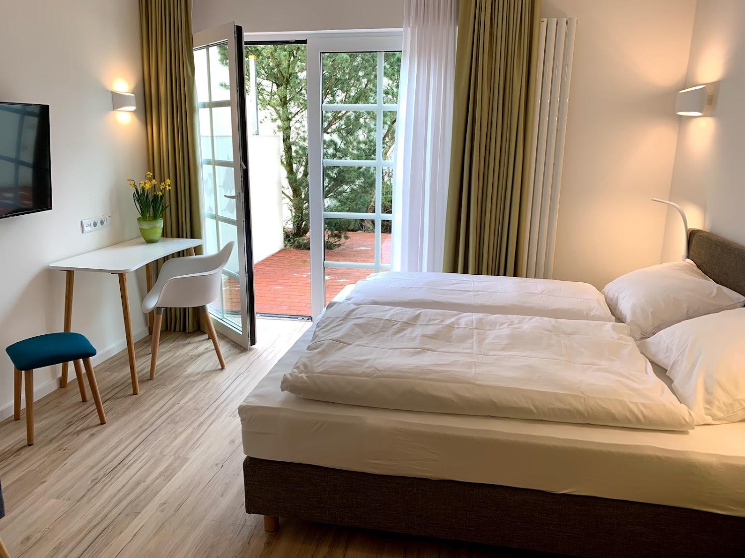 Cover Image for Am Rohrbusch Motel mit charme