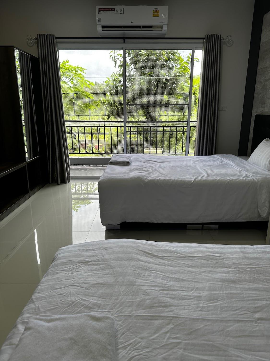 Cover Image for The One Residence