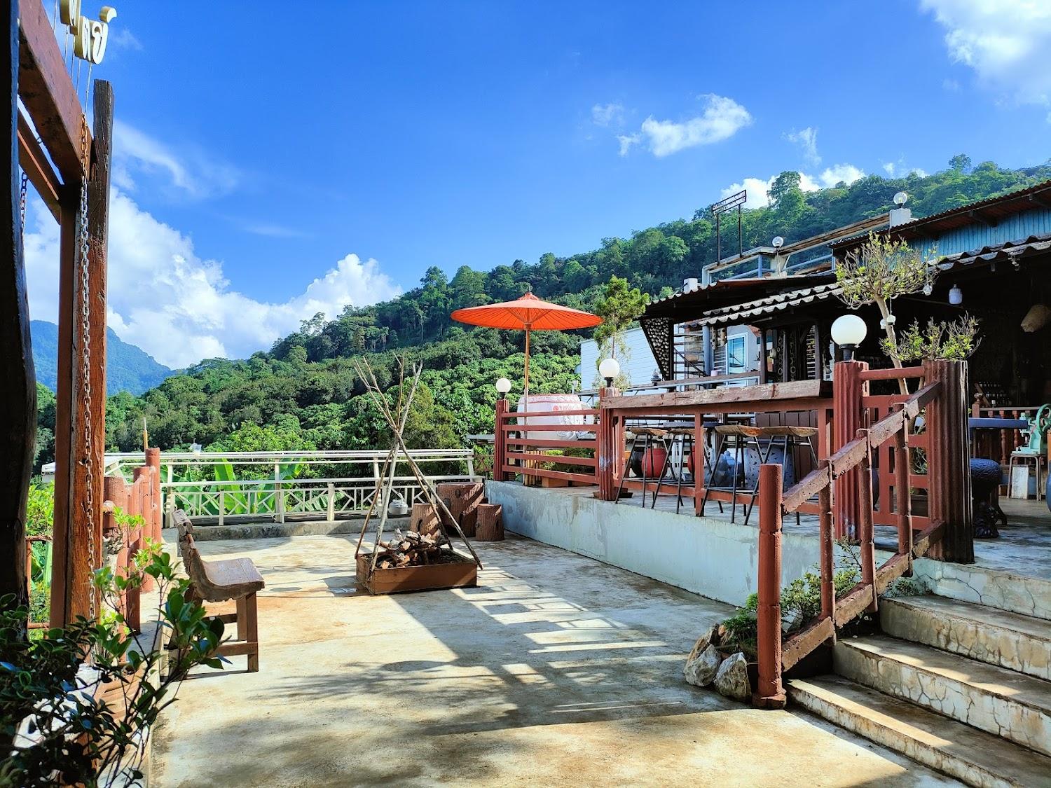 Cover Image for Busaw Homestay & Café