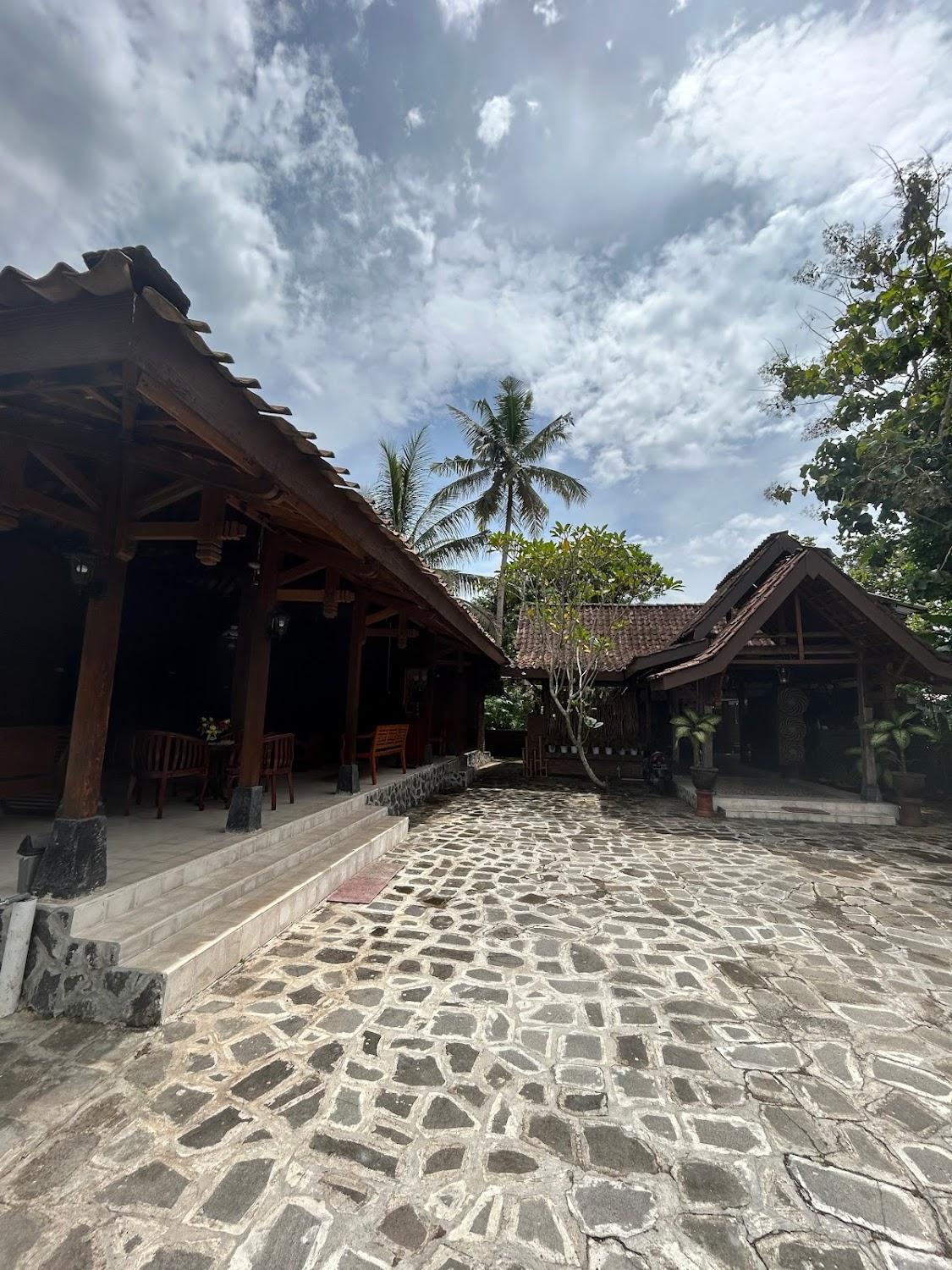 Cover Image for Griyo Jawi - Cabins & Pool