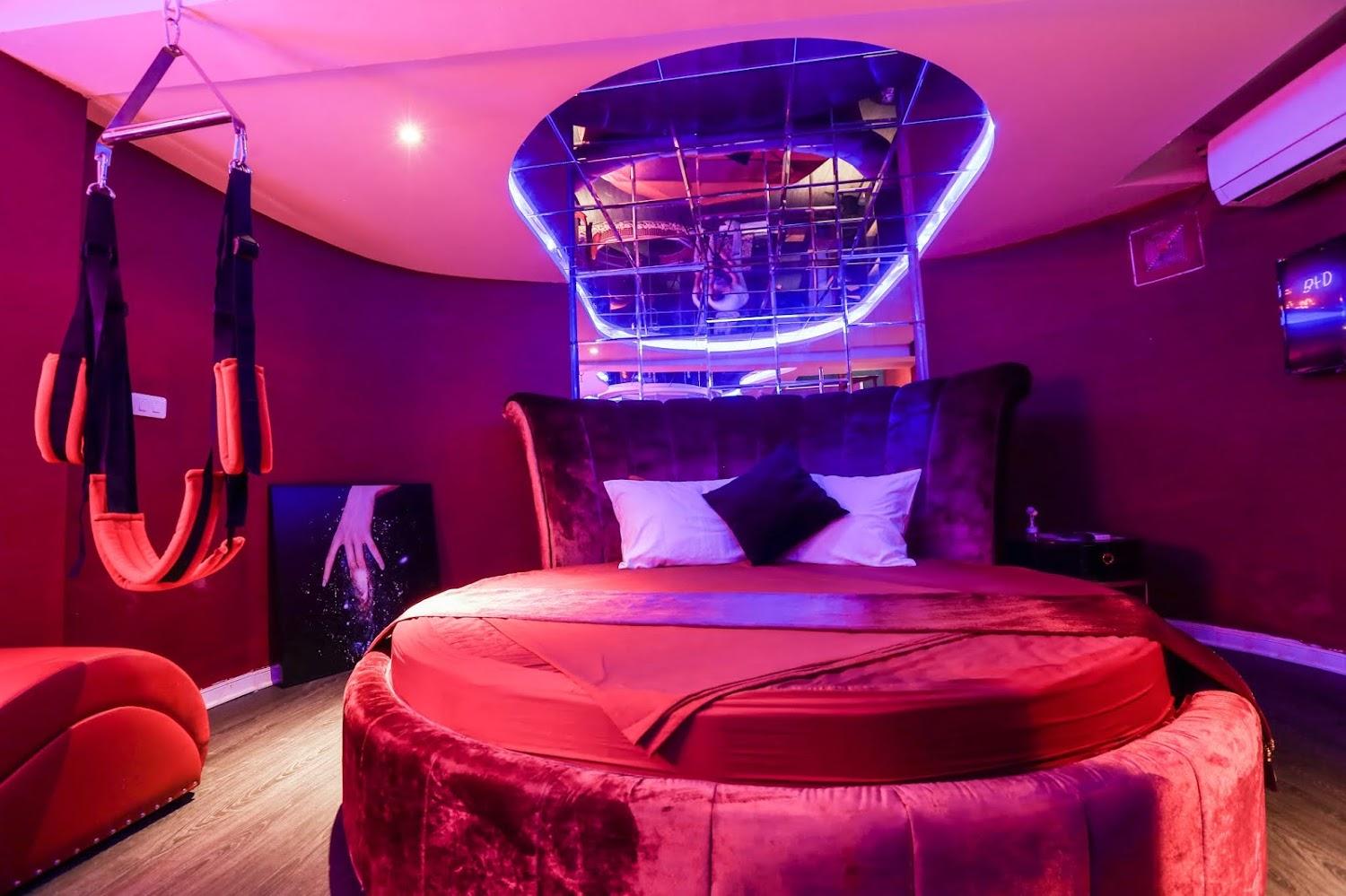Cover Image for Mix boutique hotel 256b đặng tiến đông