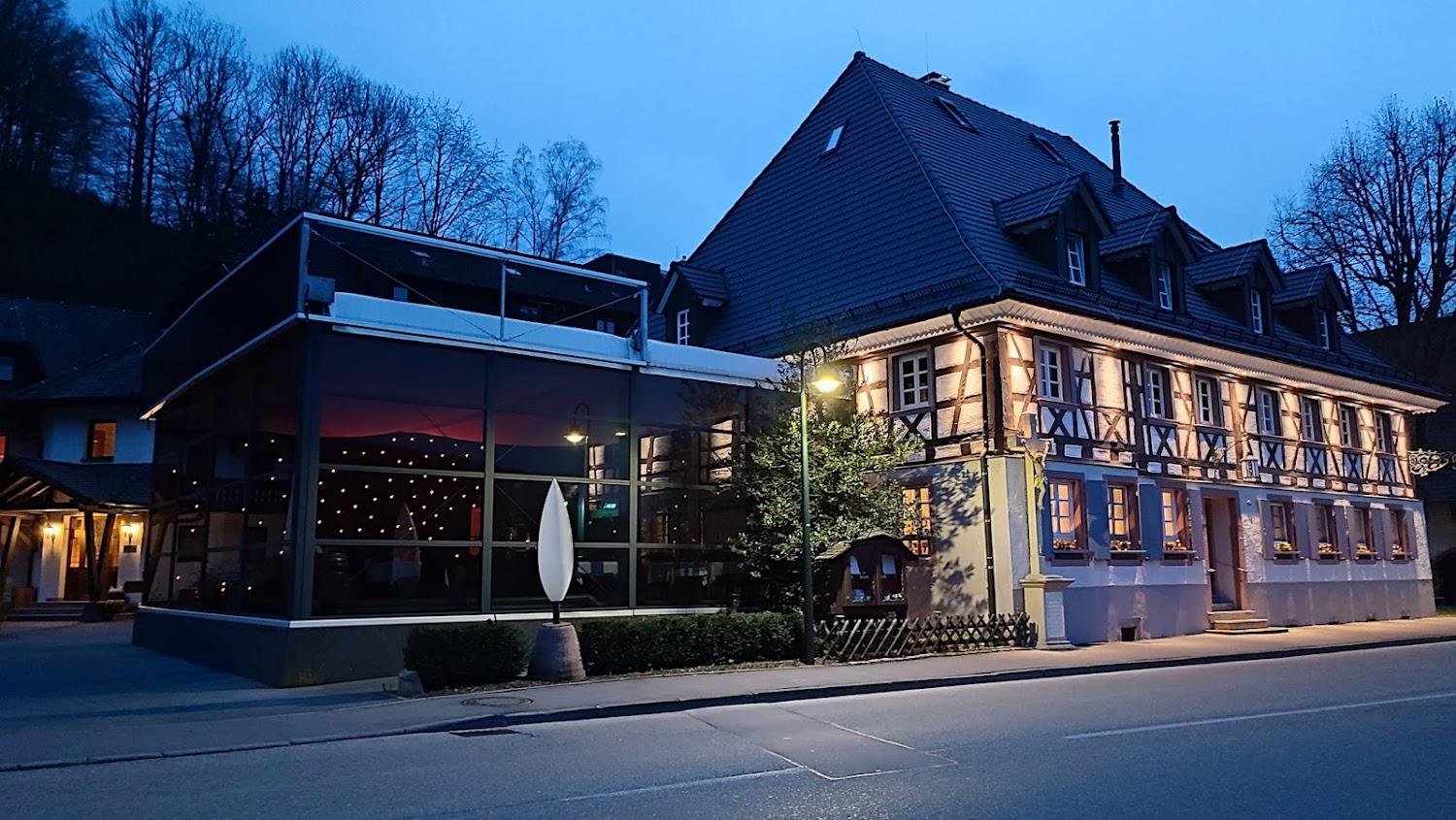 Cover Image for Landidyll Hotel Zum Kreuz