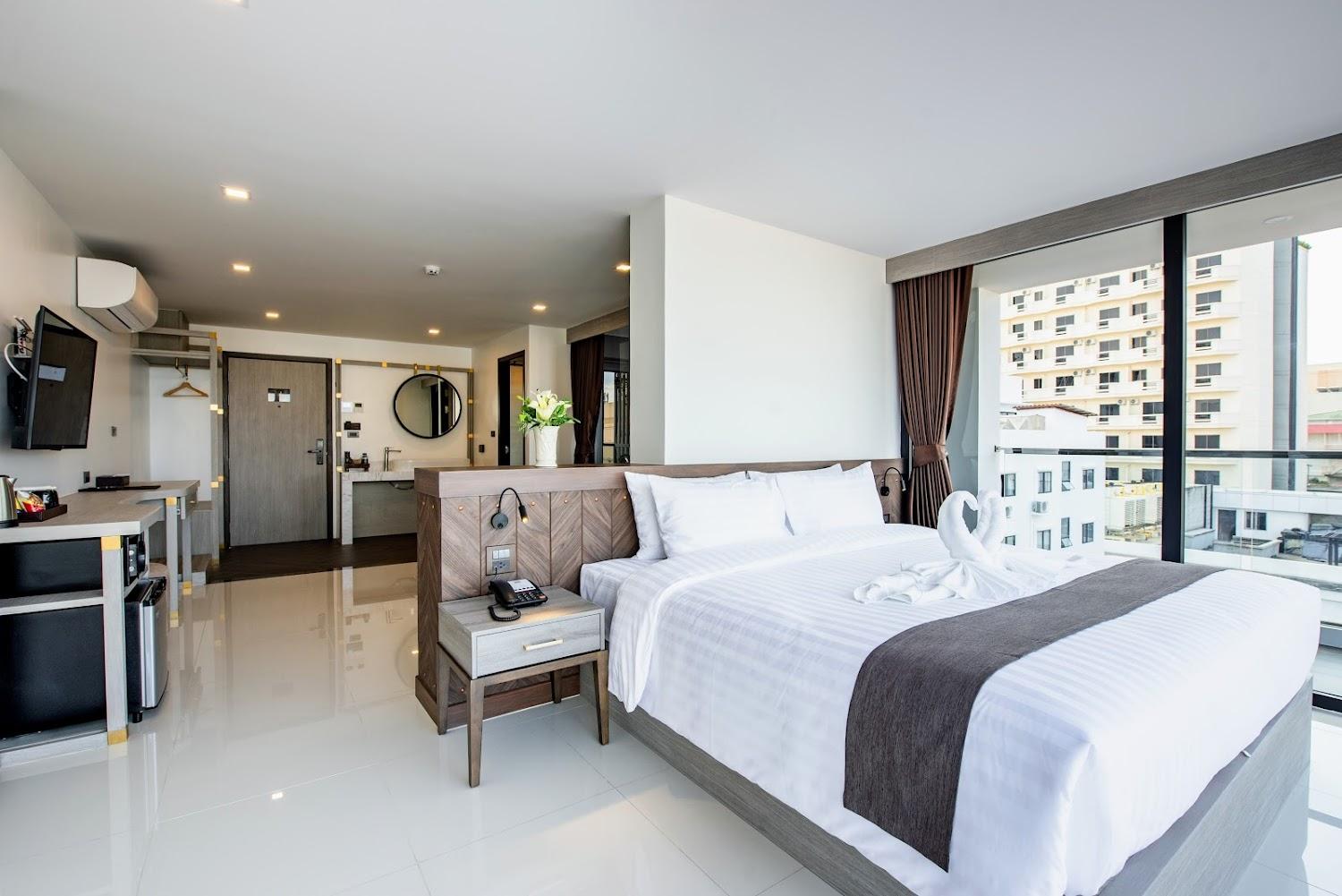 Cover Image for blackwoods Hotel Pattaya