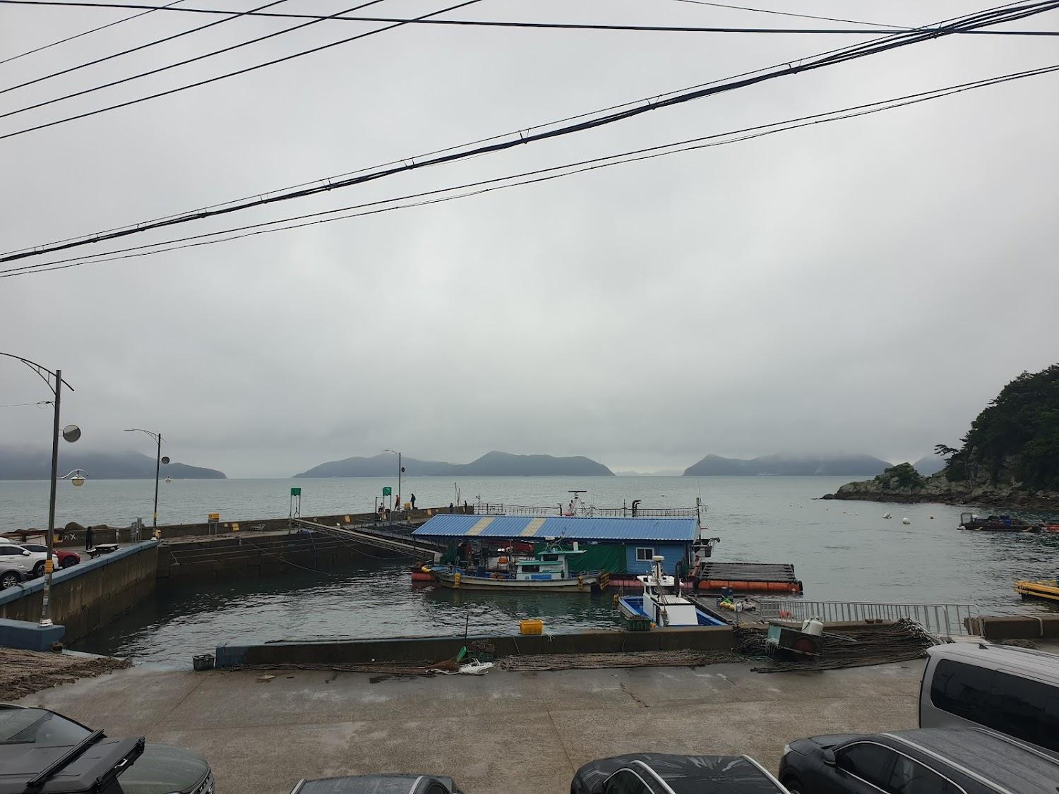 Cover Image for 통영해피랑팬션