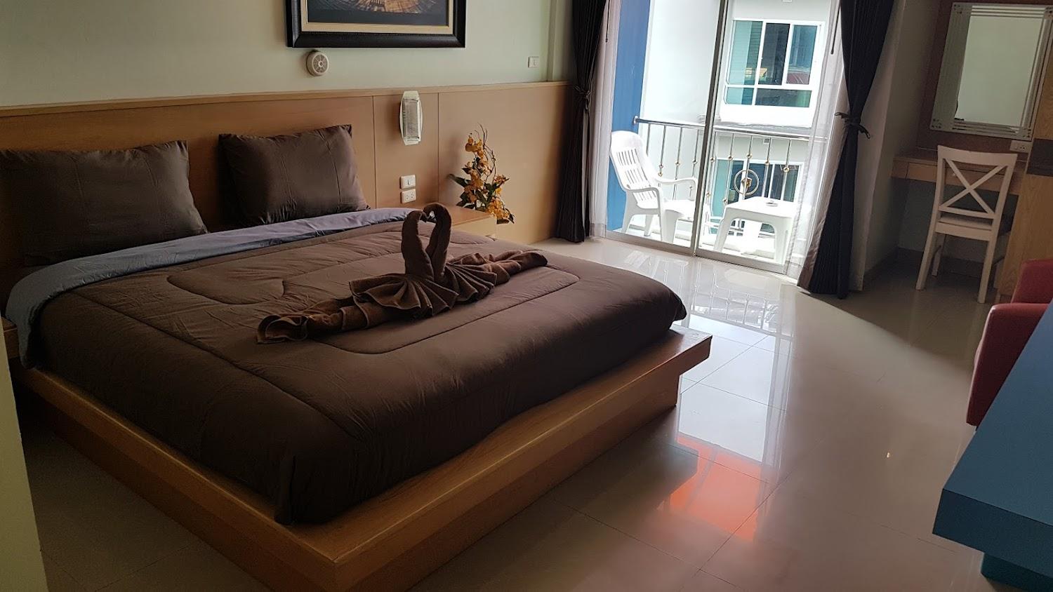 Cover Image for Patong Eyes Hotel