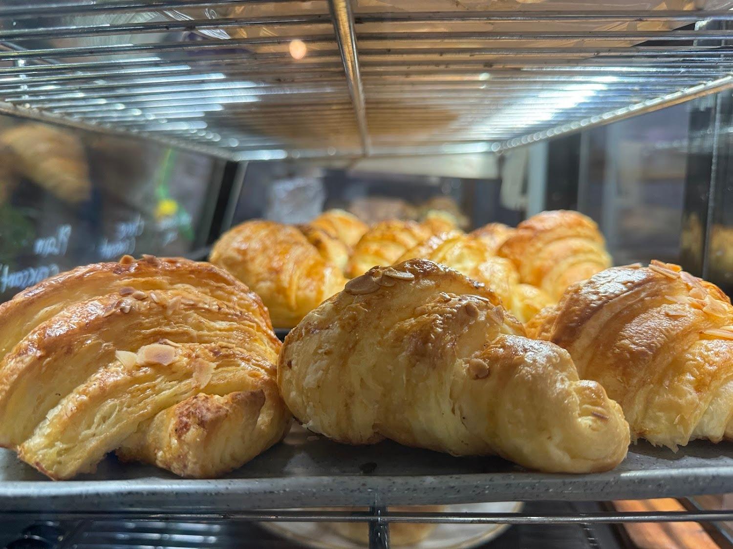 Cover Image for Kalinda Bakery & Homestay