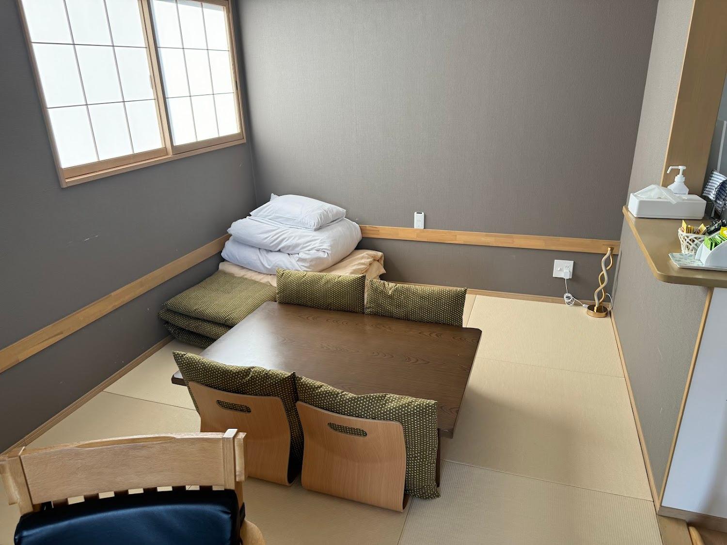 Cover Image for 浅間の庵