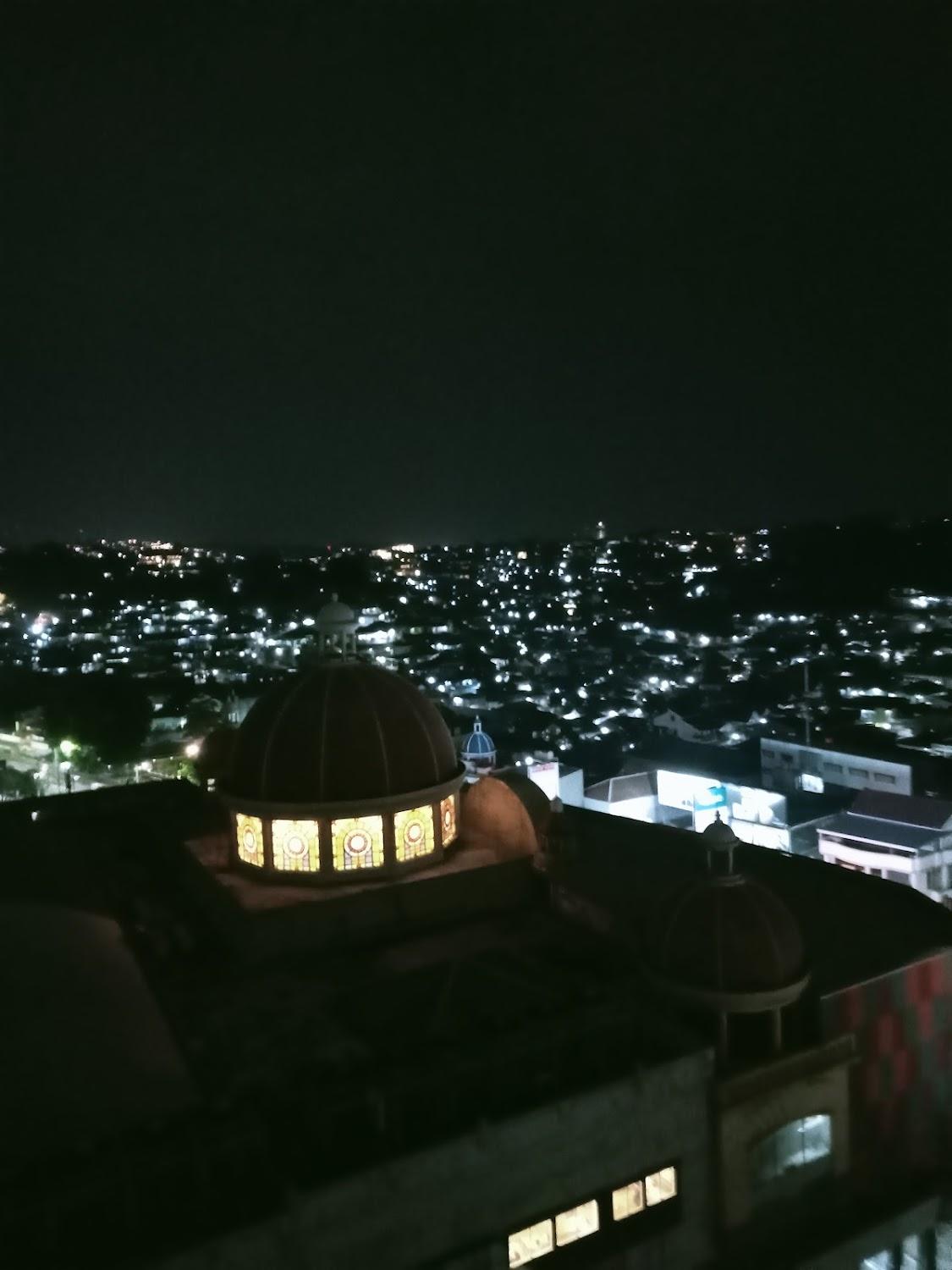 Cover Image for RedLiving Apartemen Star Semarang - Sky Tower Lantai 22